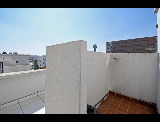 1 BEDROOM APARTMENT FOR SALE IN FERNDALE